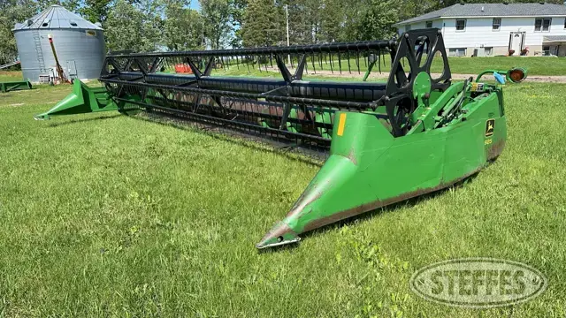 1993 John Deere 925