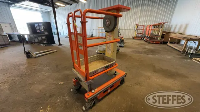 2016 JLG Ecolift 70