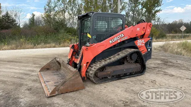 2018 Kubota SVL95-2S