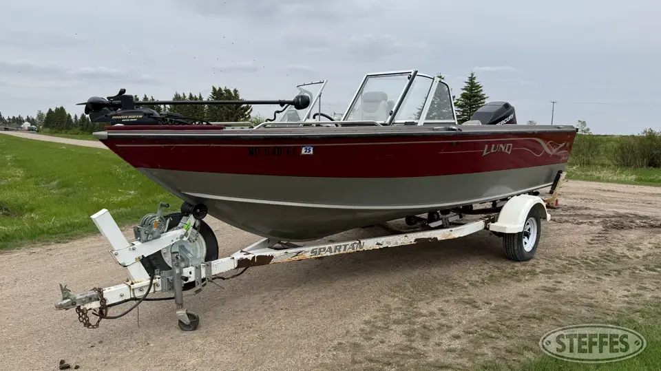 2001 Lund 1800 Boat