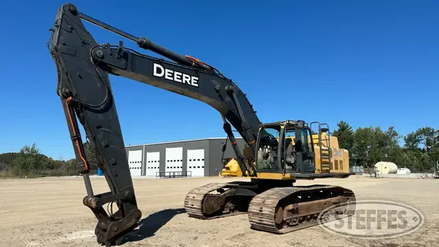 2007 Deere 450D LC