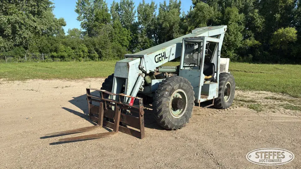 1980 Gehl 544B Telescopic Forklift