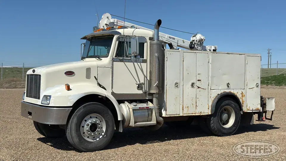 2003 Peterbilt 330 Service Utility Truck