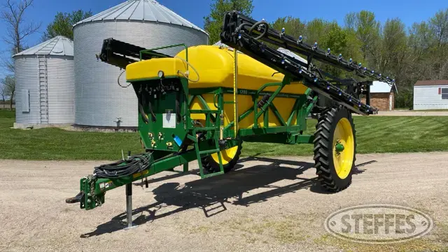 2014 Farm King 1200
