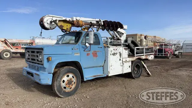 1976 GMC 6000 V-Eight