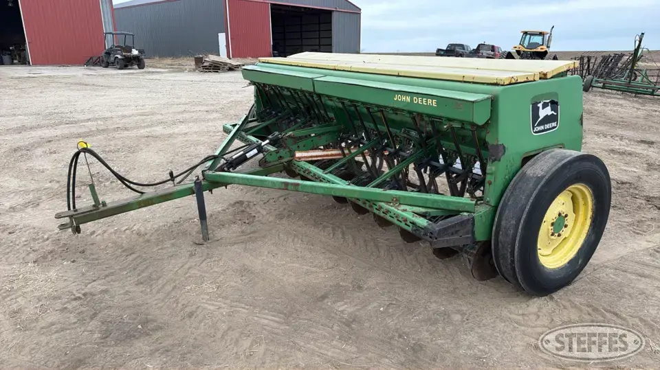 John Deere 8300 Press Drill