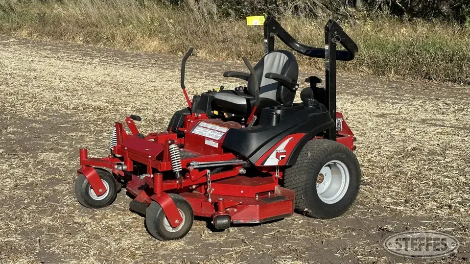 Ferris IS3100Z Zero Turn Mower