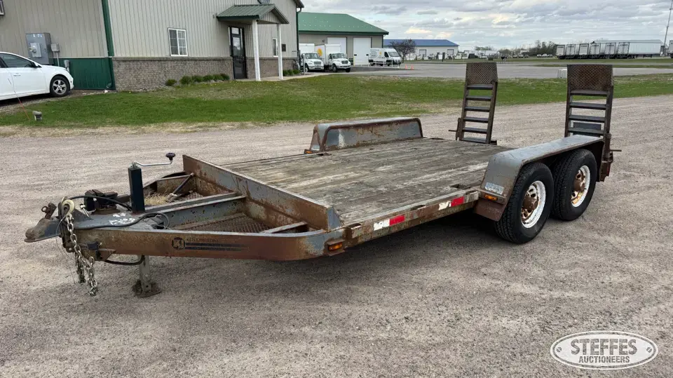 1999 Kiefer Built Flatbed Trailer