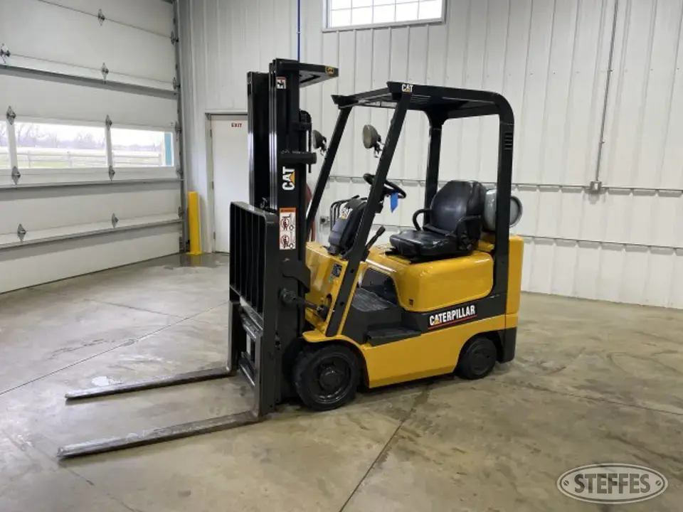 Caterpillar GC 18K Warehouse Forklift