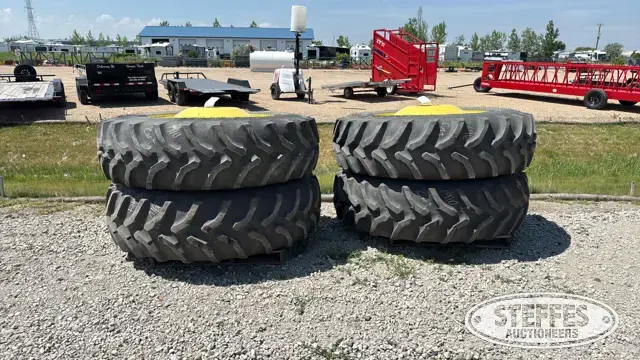 (4) 520/85R42 tires