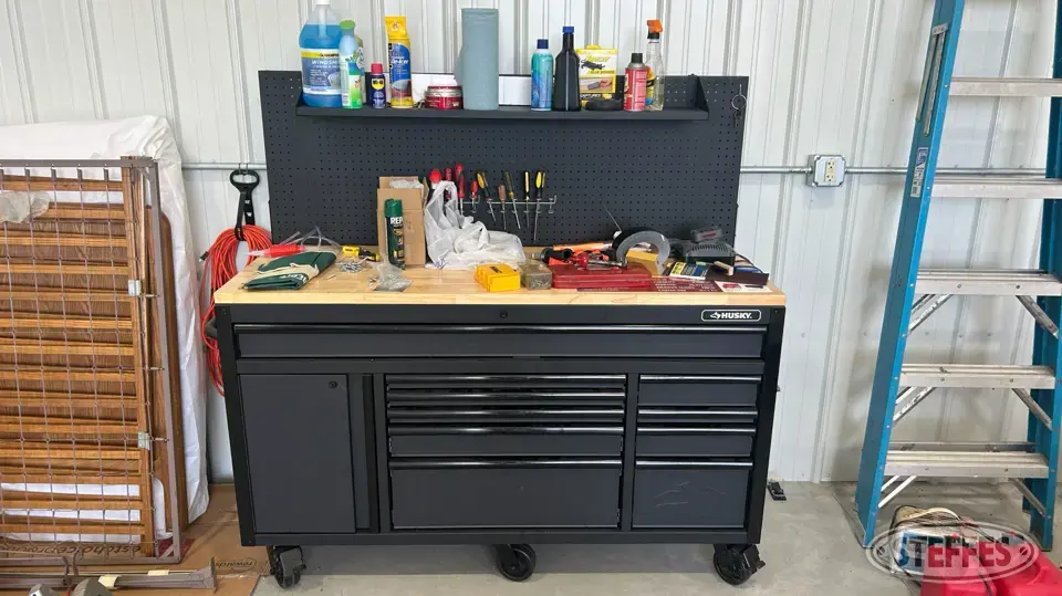 Husky tool chest w/workbench top Storage and Bench