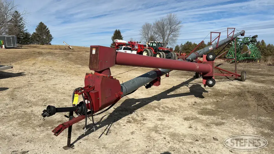 Peck 1004 66 Swing Hopper Auger