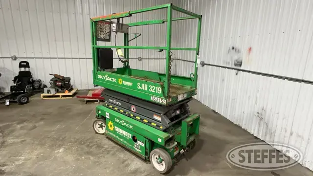 2015 Skyjack SJIII 3219