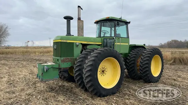 1976 John Deere 8630