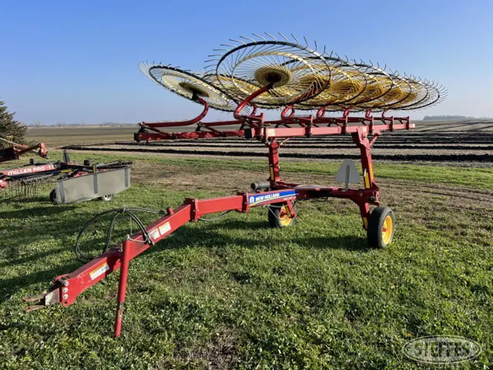 2015 New Holland Pro Cart 1225 Rake