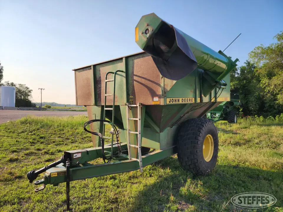 John Deere 500X Grain Cart