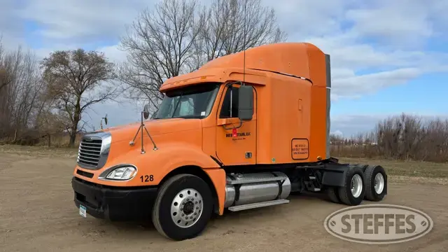 2008 Freightliner Columbia 120