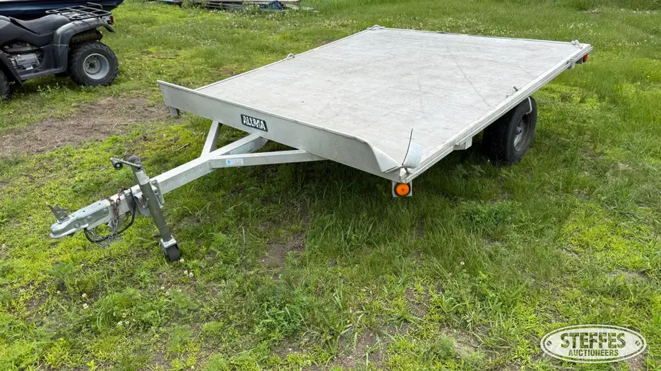 2004 Aluma single axle utility trailer