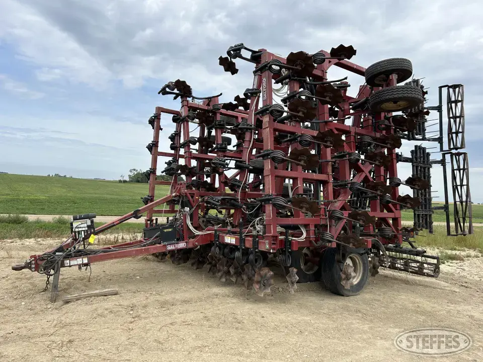 Salford 570 Vertical Tillage