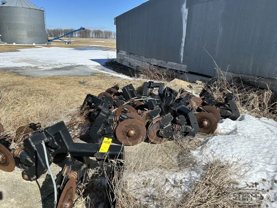(12) Amity fertilizer bander attachments Ag Equipment Part