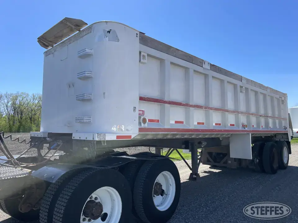 1985 Cobra End Dump Trailer