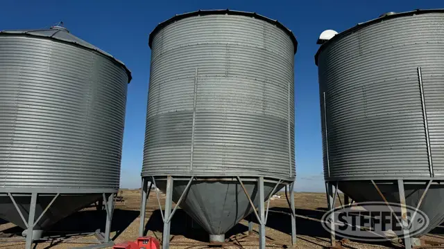 Butler hopper bin