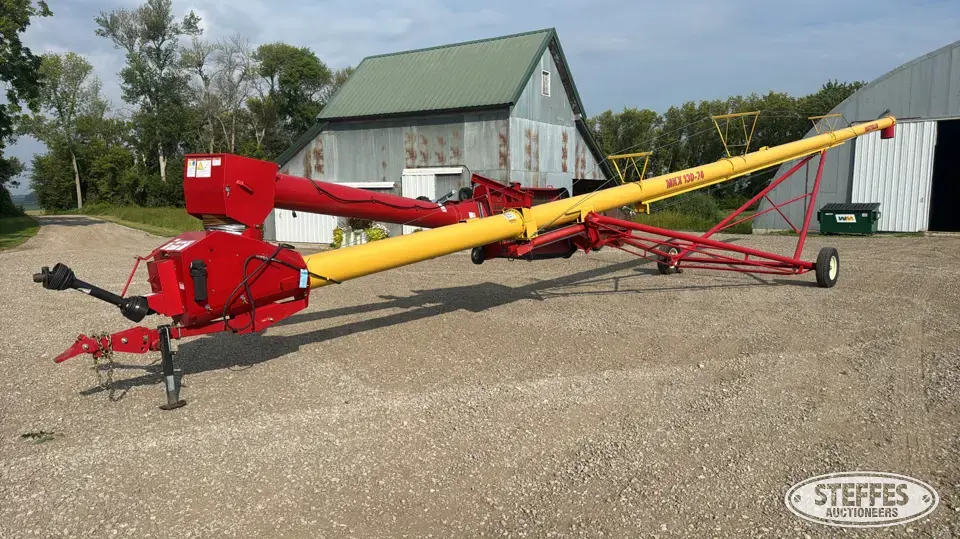 Westfield MKX130-74 Swing Hopper Auger