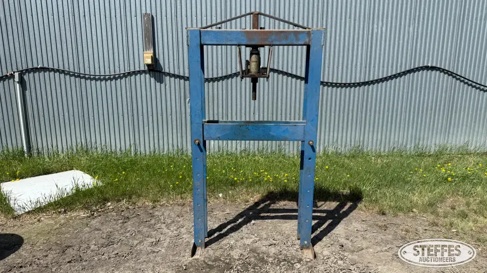 Shop-built hyd. press Machine Tool