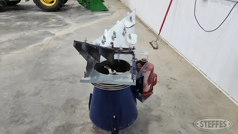 Grain Spreader Bin Accessory