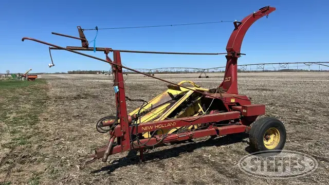 New Holland 717