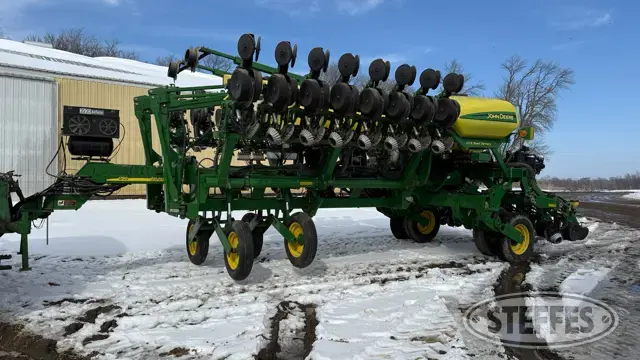 2011 John Deere 1790