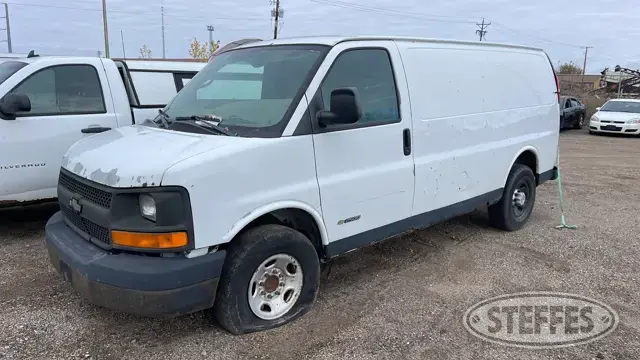 2005 Chevrolet G2500 Express