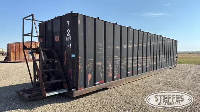Frac tank