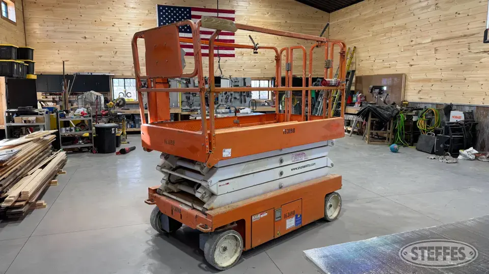 2016 Snorkel S4726E Scissor Lift