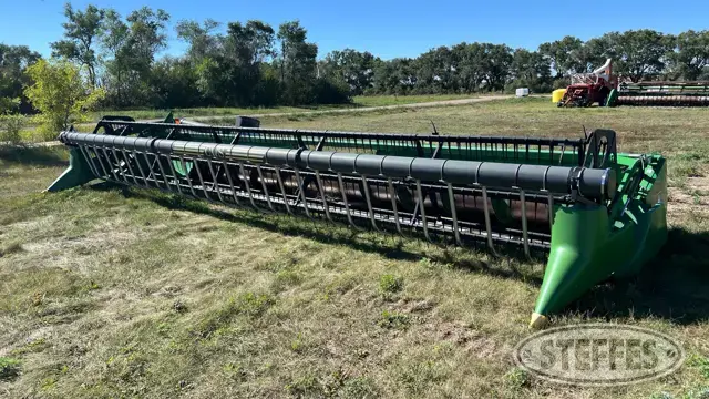 John Deere 930