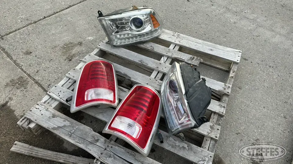 Dodge Truck-Trailer Part