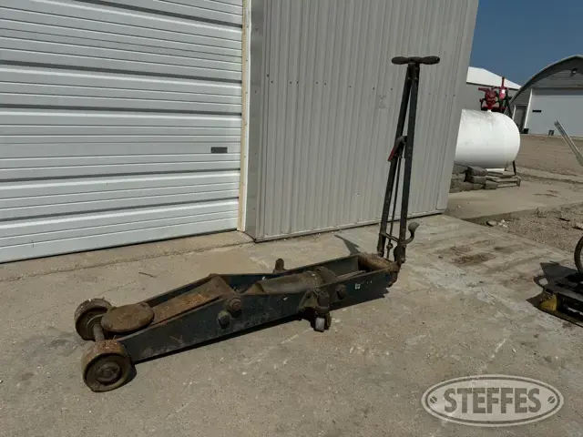 Floor jack