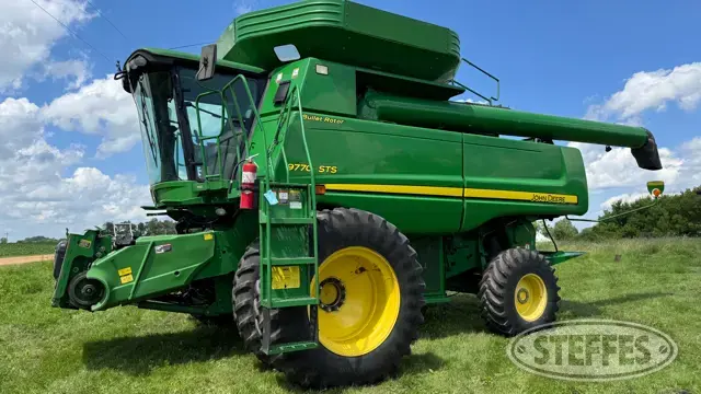 2009 John Deere 9770 STS