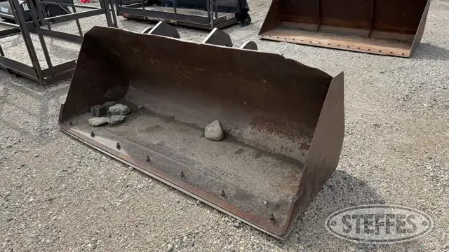 Haugen loader bucket