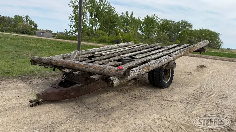 Shop-built single axle hay trailer Bale Transportation