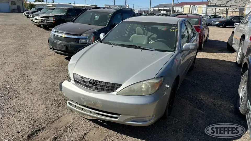 2003 Toyota Camry LE Car