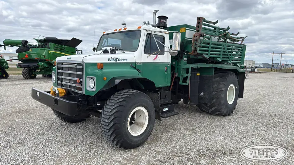 1987 Loral Easy-Rider 1600C Self-Propelled Dry Applicators-Spreaders-Floater