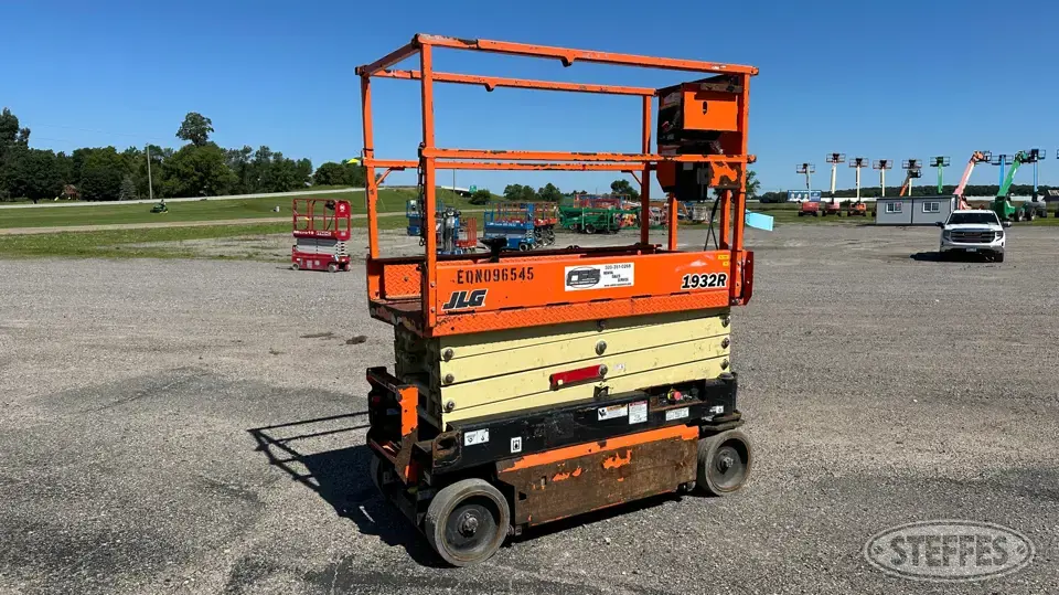 2019 JLG 1932R Scissor Lift