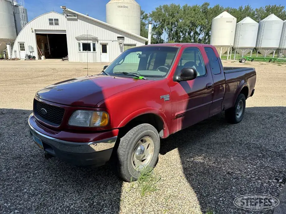 2000 Ford F150 Lariat Half Ton Pickup