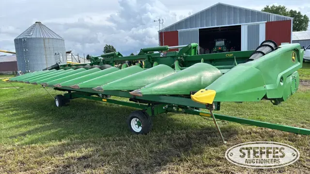 John Deere C12F