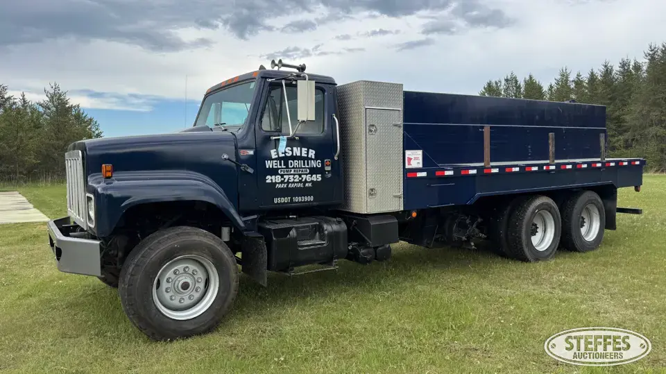 1987 International S2500 Water Truck