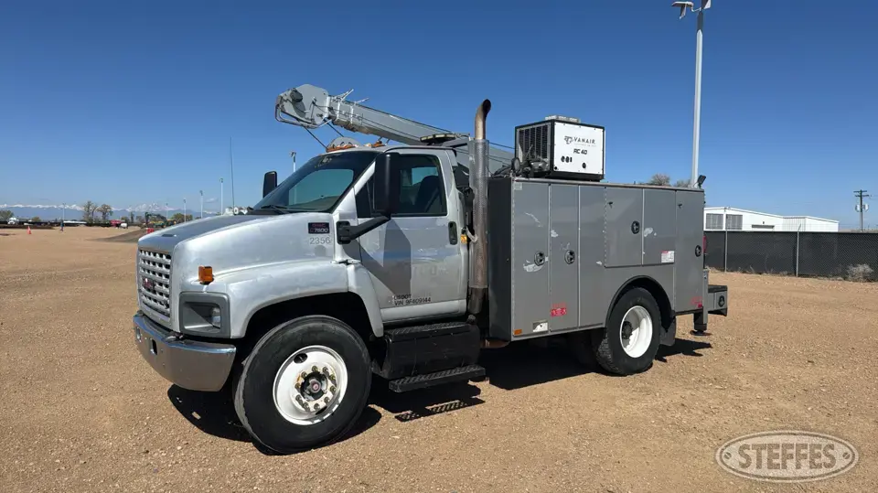 2009 GMC 7500 Service Utility Truck