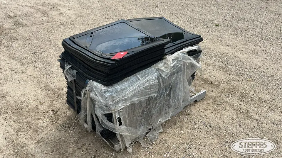 (32) Rubber mud flaps Truck-Trailer Part
