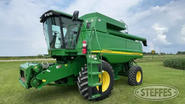 2006 John Deere 9560 STS