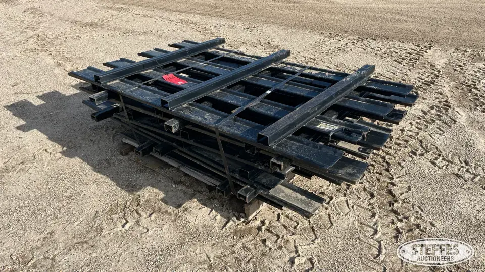 Ford F650 side panels Truck-Trailer Part